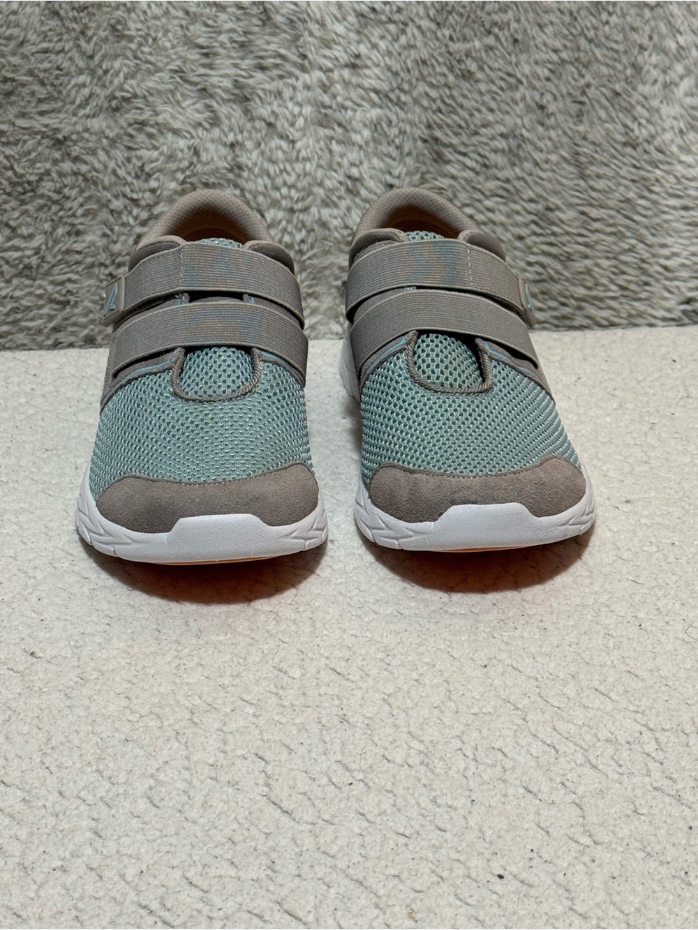 Vionic Brisk Ema Slip On Walking Sneakers Gray Aqua Women’s Sz 7.5 - Picture 3 of 10